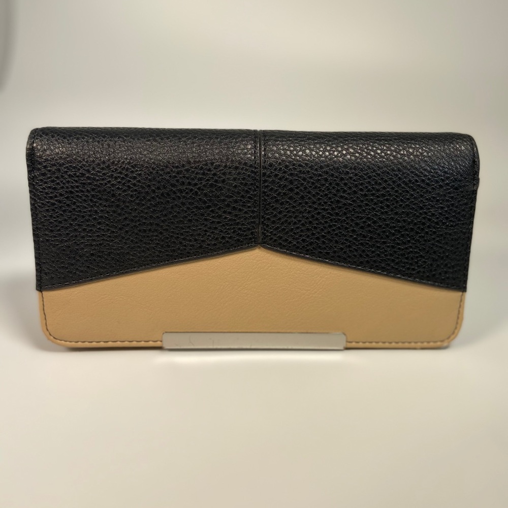 Charming Charlie’s Snap Checkbook Wallet